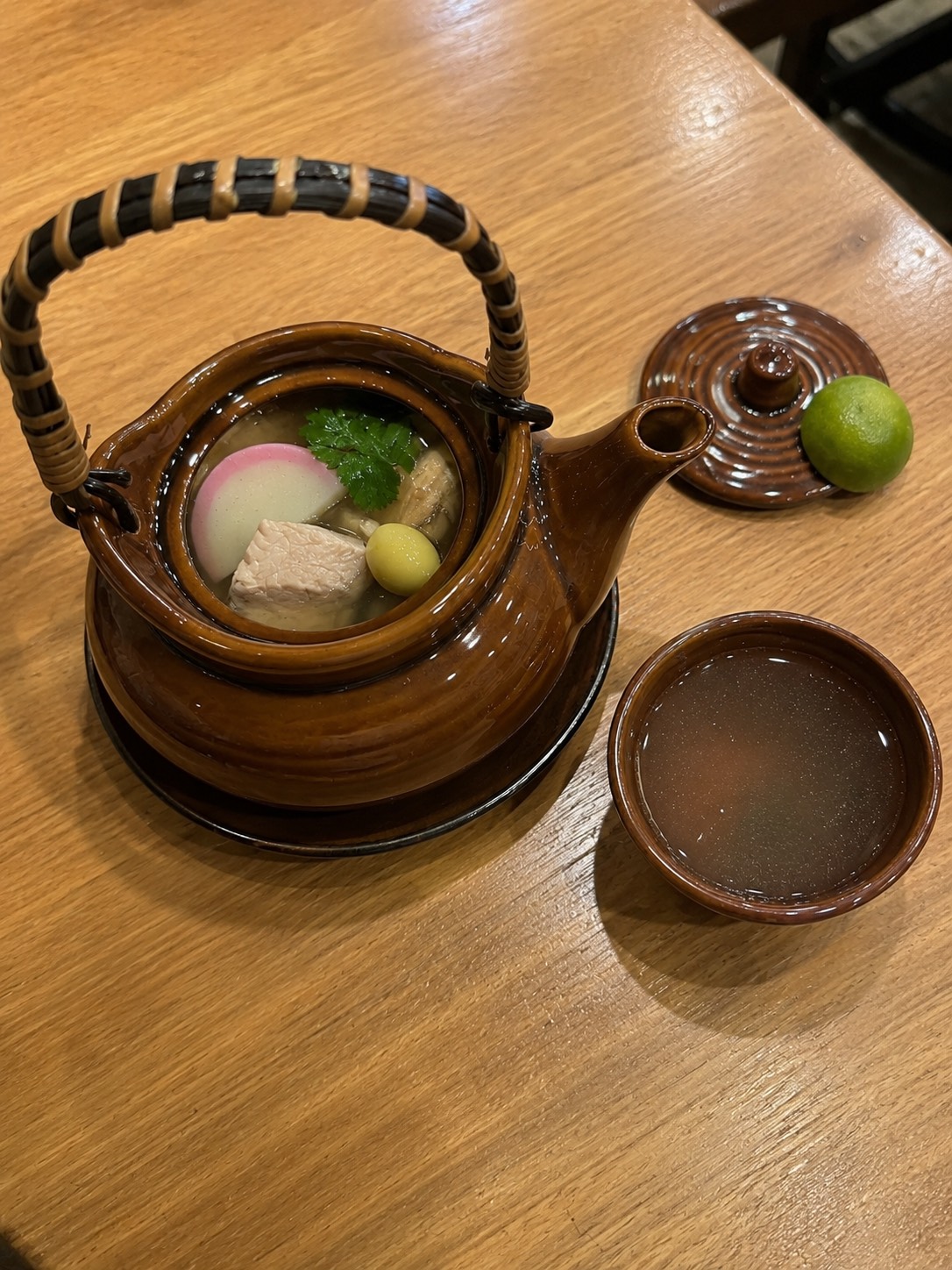 雞肉土瓶蒸